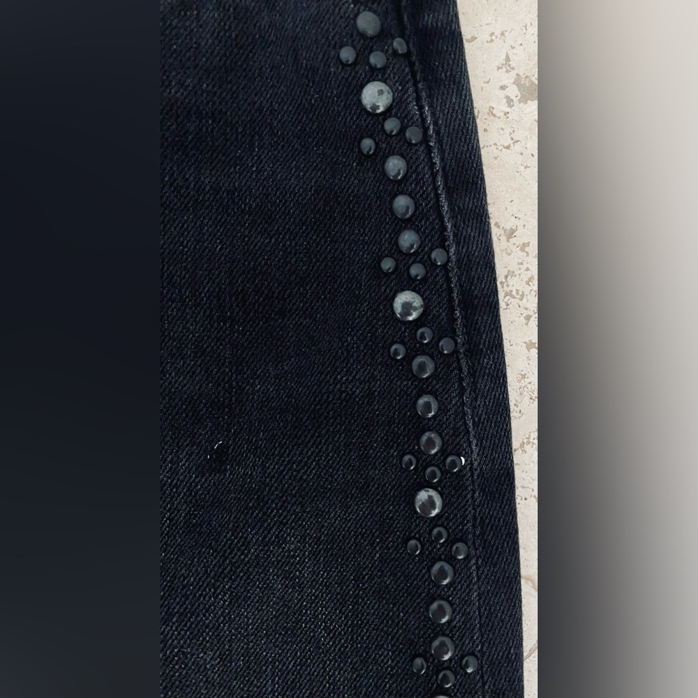 FRAME BLACK DENIM SKIRT WITH TONAL STUD DETAIL - Picture 3 of 4